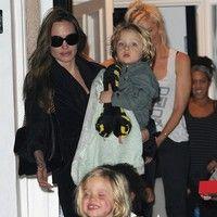 Angelina Jolie takes her children to visit Gwen Stefani | Picture 88169